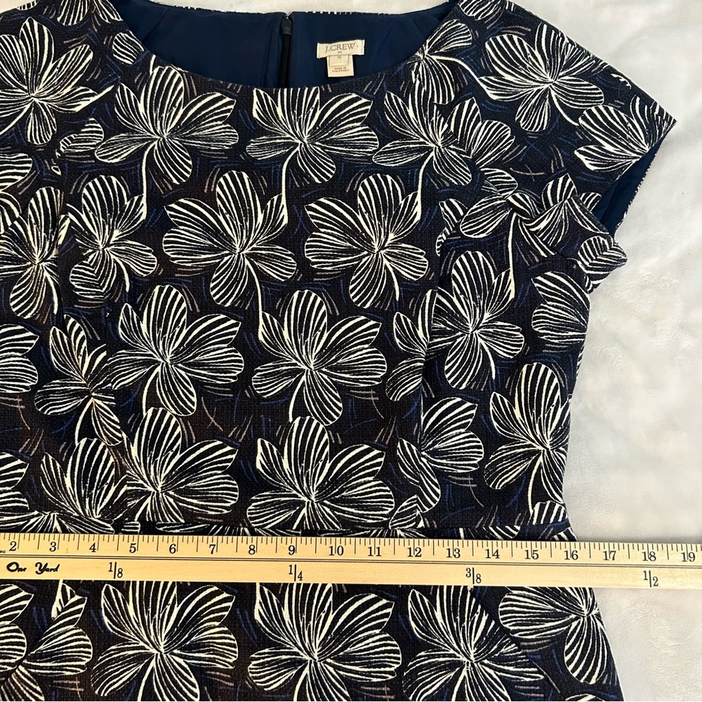 J. Crew Navy Floral Midi Sheath Dress sz 10 Career Feminine Retro “Mad Men” - Picture 9 of 11